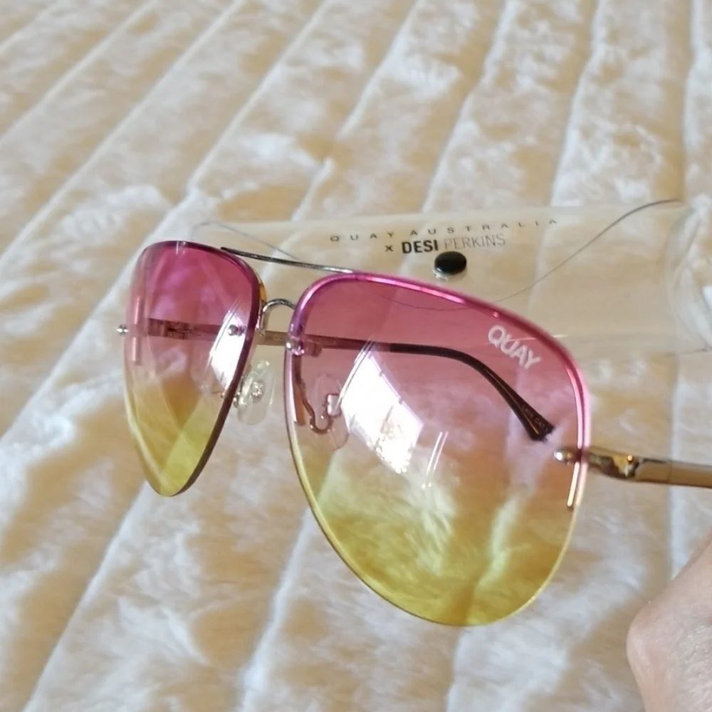 QUAY // ltd ed muse pink yellow fade rimless aviator sunglasses rare